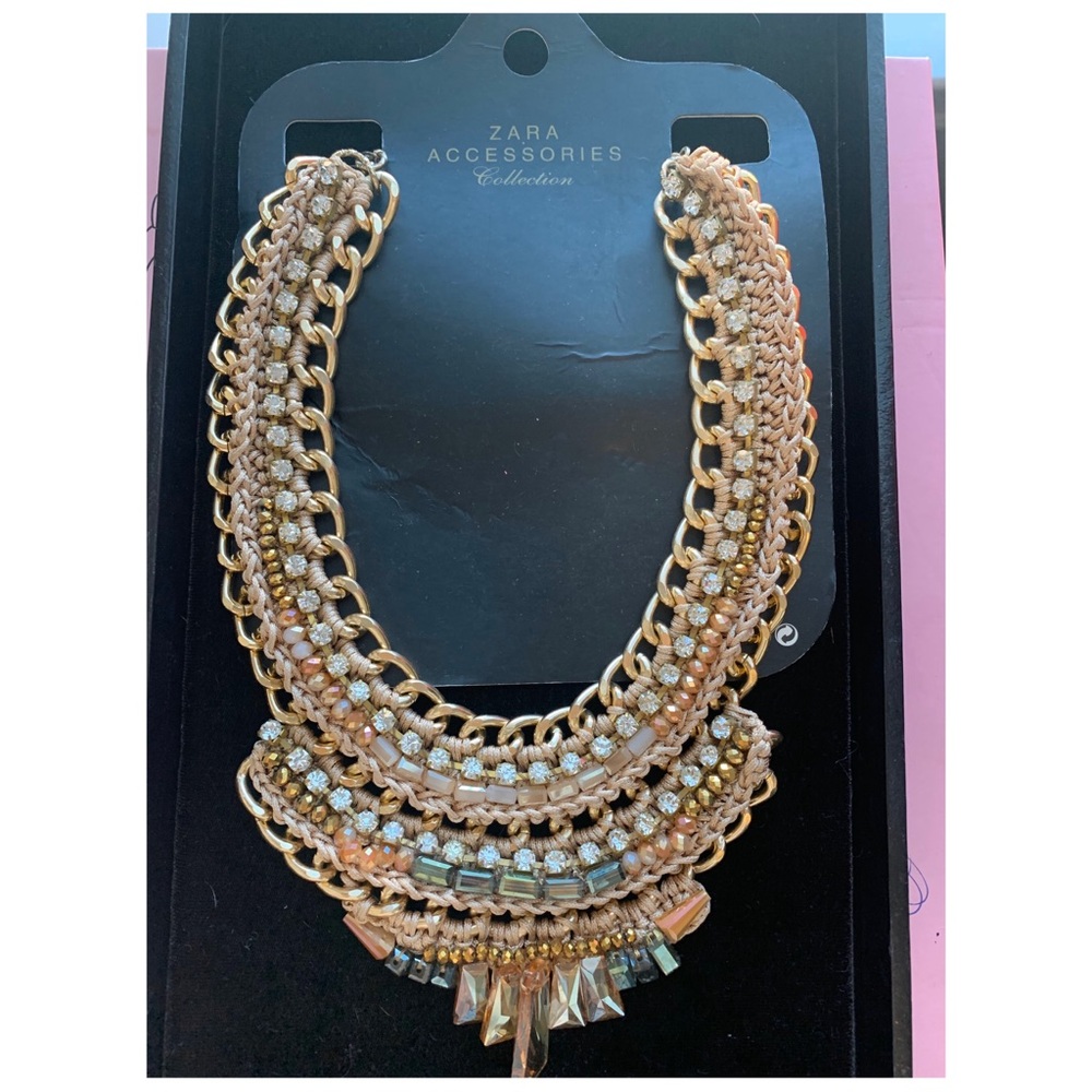 Zara necklace / accessories
